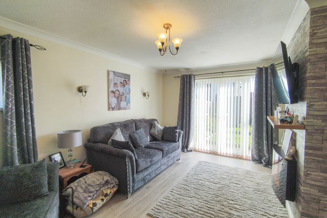 40, Trevelyan Place, Peterlee photo 3