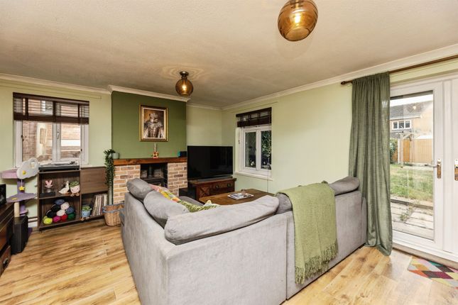52, Brackenhill Close, Selby photo 3