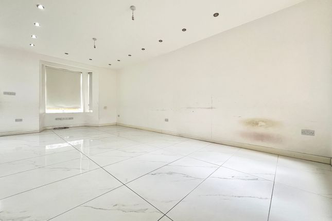 150, Mortlake Road, ILFORD photo 2