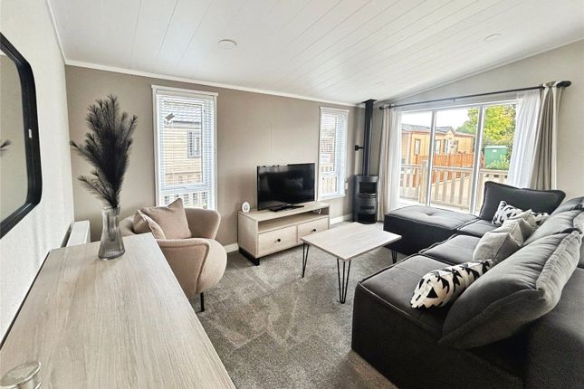 Faraday, 6, Cypress Way, Chichester photo 2