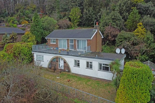 4-bed detached on 10, Hyde Tynings Close, Eastbourne, £695,000