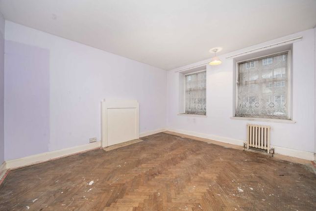26 Heathfield Court, Heathfield Terrace, London photo 4