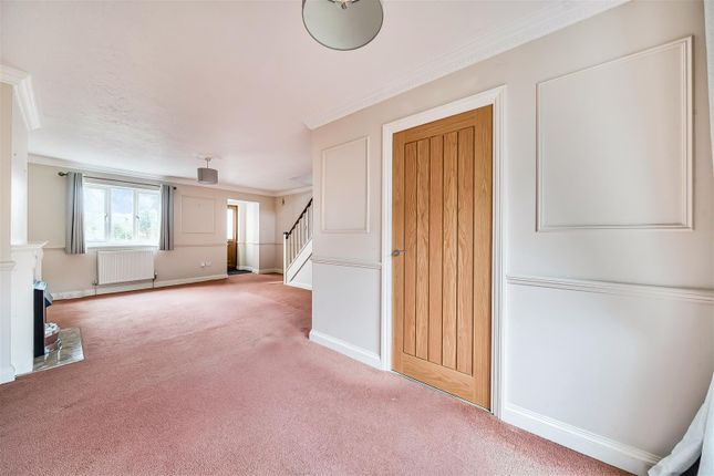 1, Bull Close, Dorchester photo 3