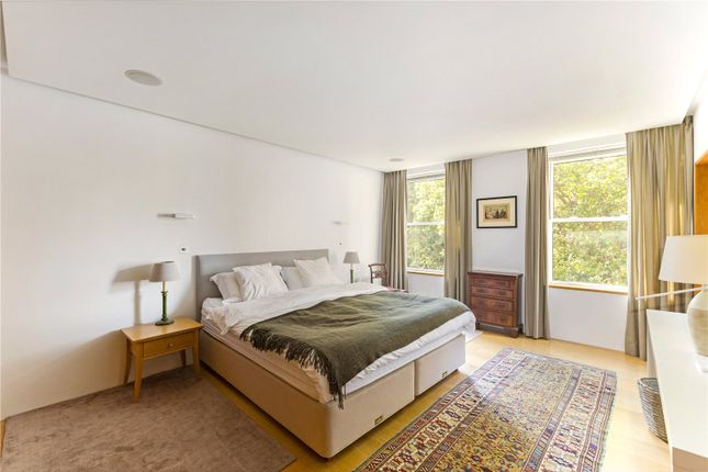 7 Clunie House, 4-7, Hans Place, London photo 3
