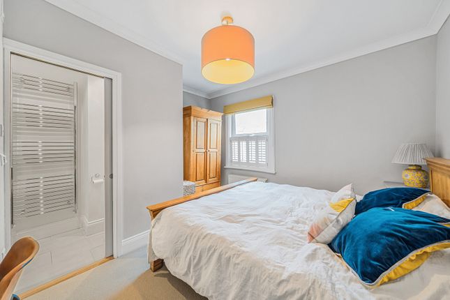 End terrace house for sale in Southsea Road, Kingston Upon Thames