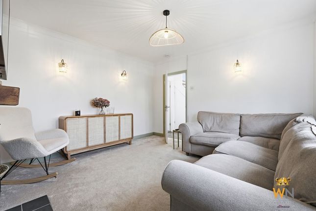 12, Beech Avenue, Brentwood photo 4