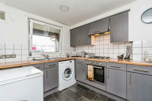 Maisonette for sale in Africa Drive, Marchwood, Southampton