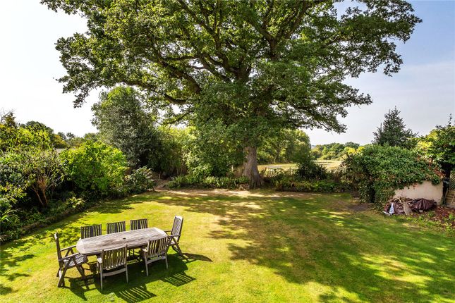 Country house for sale in Guildford Road, Cranleigh, Surrey