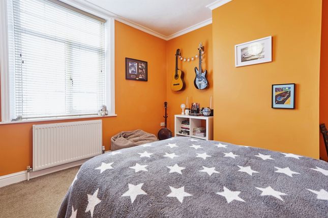 End terrace house for sale in Taunton Street, Shipley