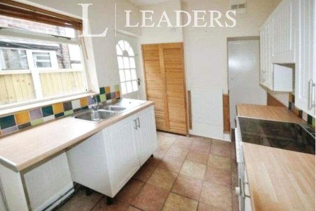 Room 1, 16, Mellard Street, Staffordshire photo 2