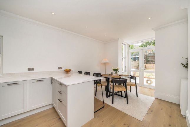 24, Gurdon Road, London photo 4
