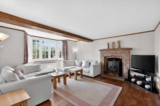 Bell Fold Cottage, 710, Garstang Road, Preston photo 2