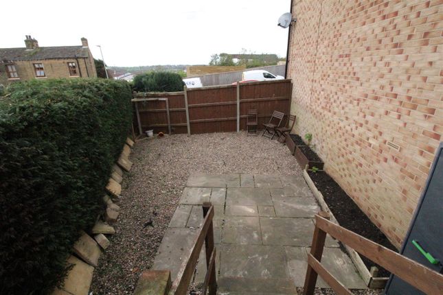 Detached house to rent in Moat Hill Farm Drive, Birstall, Batley