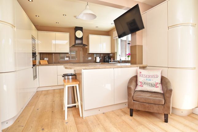 23 Park Gate, Knaresborough photo 3