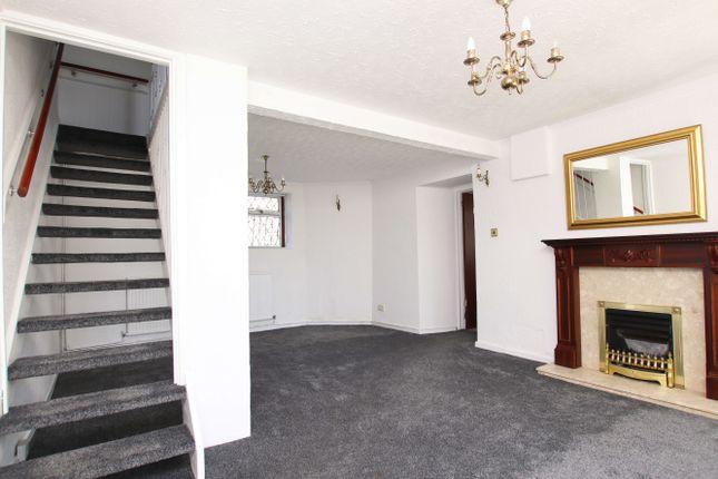 7, School Street, Llantrisant photo 4