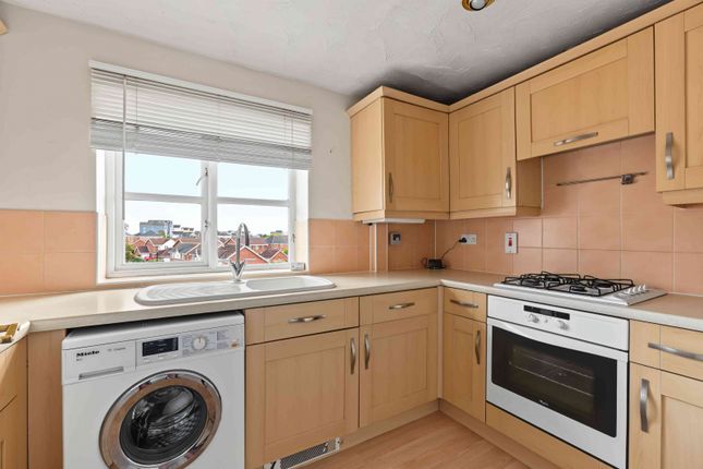 37 Goldcrest Drive, St. Marys Island, CHATHAM photo 5