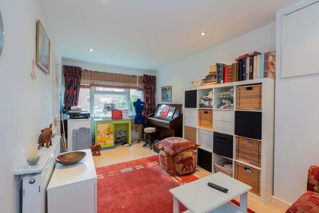 Town house for sale in Ray Mead Court, Maidenhead