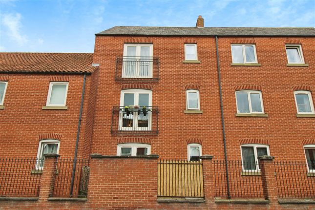 Thumbnail Flat for sale in 6 Andrew House, Chapel House Court, Selby