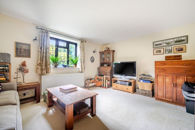 Myrtle Cottage, Grove Road, Hindhead photo 4