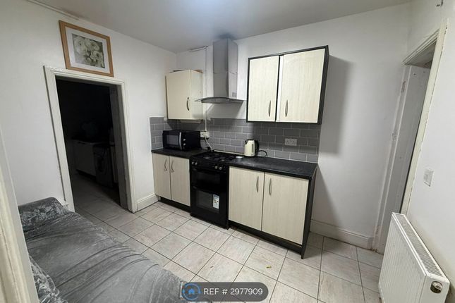 1-bed house on Bacchus Road, Birmingham, £100/mo