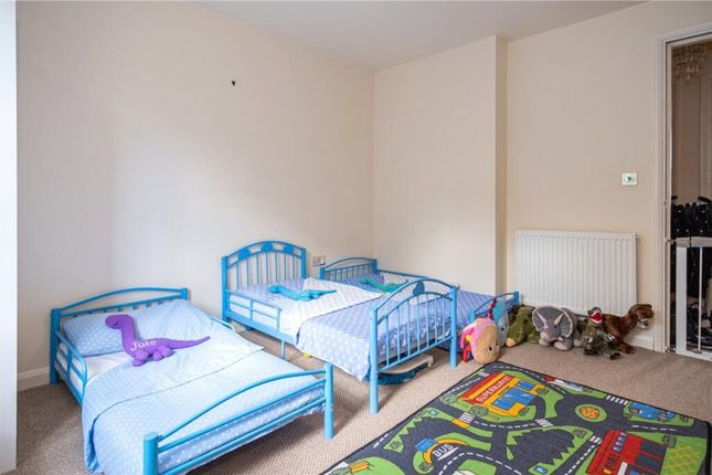 10, Orleton Mews, Wellington photo 4