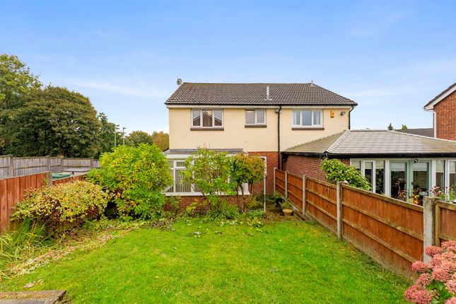 18 Beeston Close, Bolton photo 2