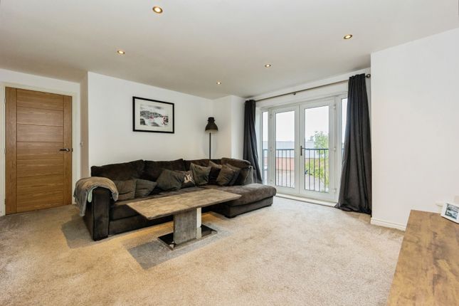 Montague Road, Greater Manchester photo 4