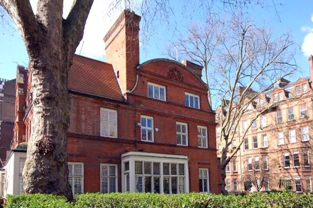 Flat to rent in Harrington Gardens, South Kensington