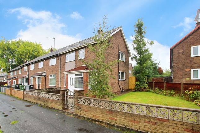 Thumbnail Terraced house to rent in Willaston Way, Wilmslow, Cheshire