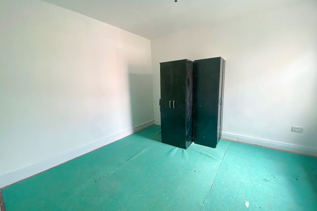 924a, Stratford Road, Birmingham photo 5