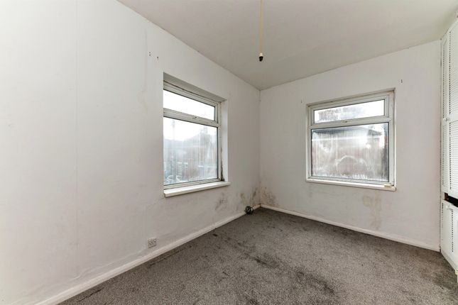End terrace house for sale in Reynoldson Street, Hull