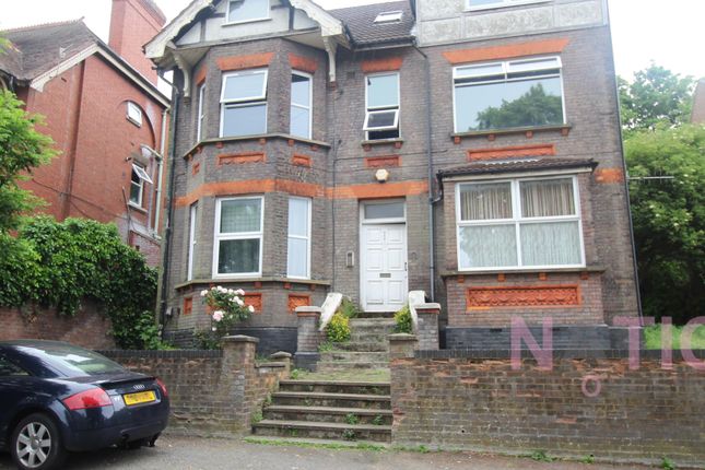 Thumbnail Flat to rent in High Town Road, Luton