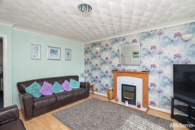 19, Sedbergh Grove, Runcorn photo 3