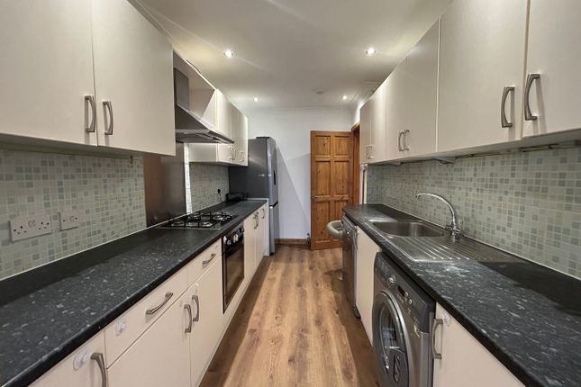 Lynmouth Road, Greenford photo 3