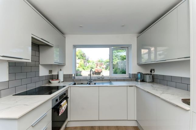 200, London Road, Bexhill-On-Sea photo 2