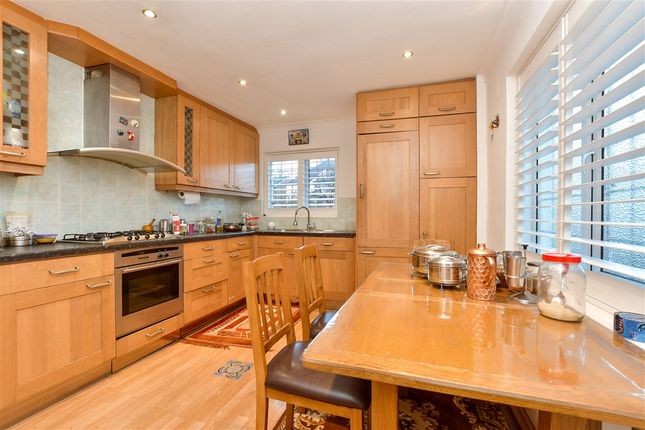 4-bed house on Hillside Road, Sutton, £1,000,000