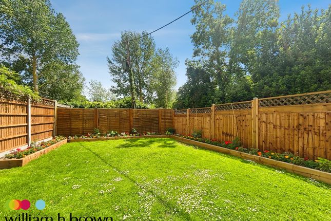 3 Little Dytchleys Mews, 12, Coxtie Green Road, Brentwood photo 2