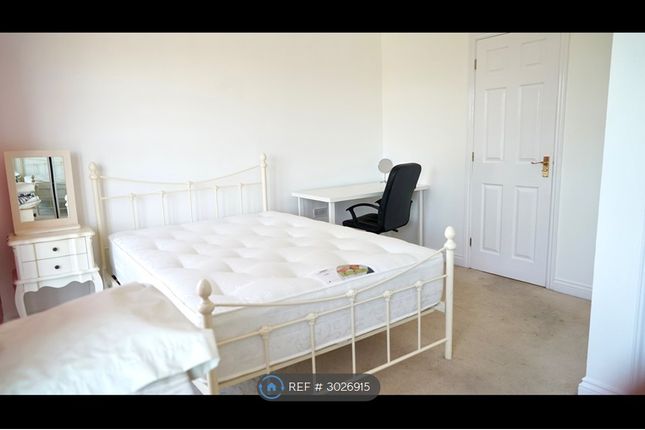 Mead Court, Mead Lane, Bognor Regis photo 5