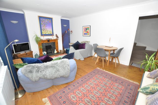 Green Dragon Cottage, King Street, Carmarthen photo 2