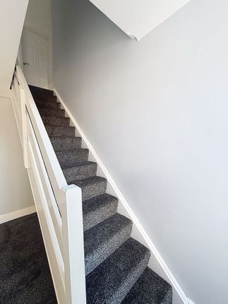 10 Grove Street, Newcastle-under-Lyme photo 5