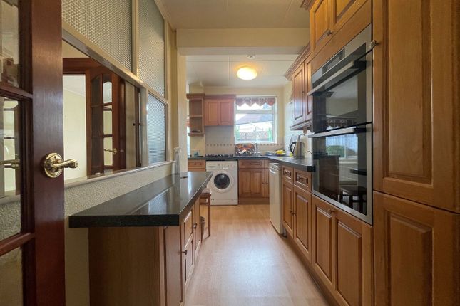 6, Caithness Gardens, Sidcup photo 5