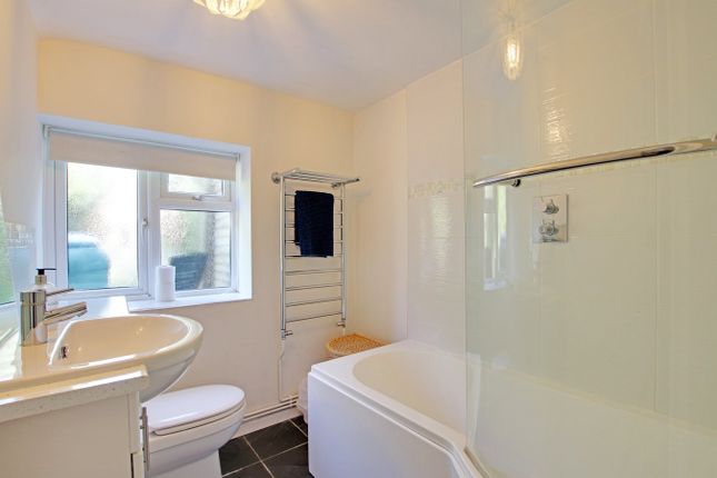 14, Queens Road, Lyndhurst photo 4