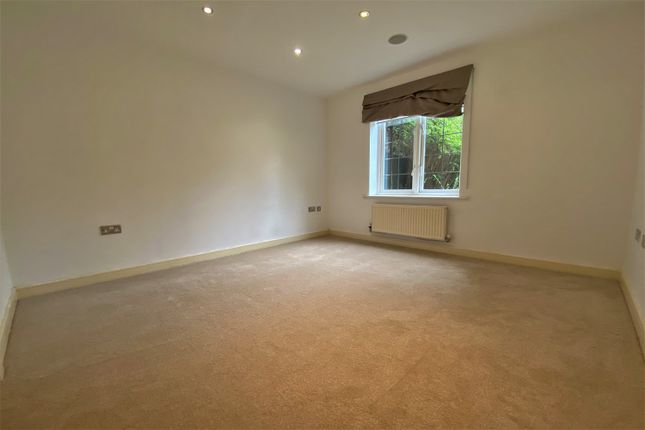 Flat for sale in Knutsford Road, Wilmslow