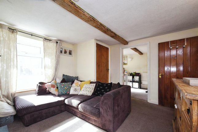 Cottage for sale in London Road, Calne