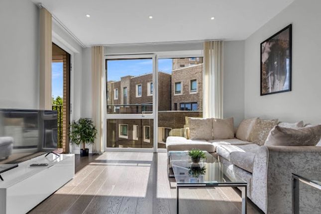 Flat for sale in Elephant Park, Stock House, Elephant &amp; Castle, London