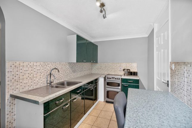 56, Norwich Drive, Harrogate photo 4