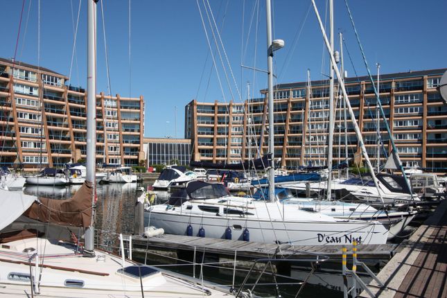 Thumbnail Flat to rent in Port Way, Port Solent, Portsmouth