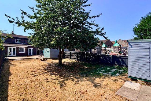 6, Millfield, Chard photo 2