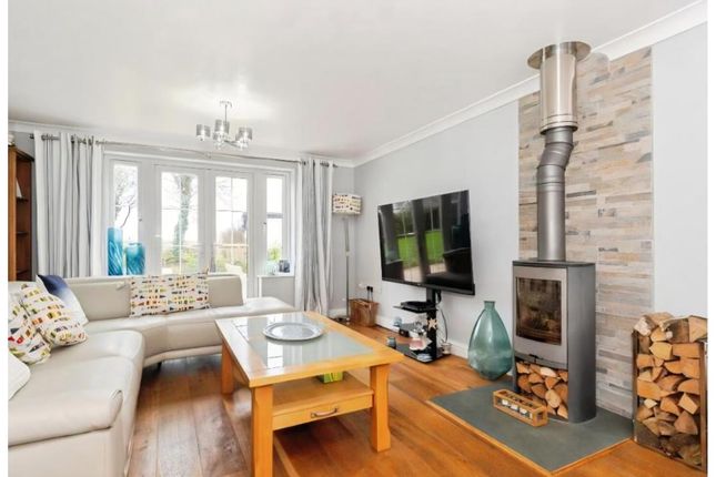 12 Gweal Wollas Fields, White Cross, Helston photo 4