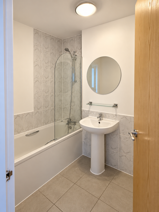 Flat 64, Buslingthorpe Lane, Leeds photo 4